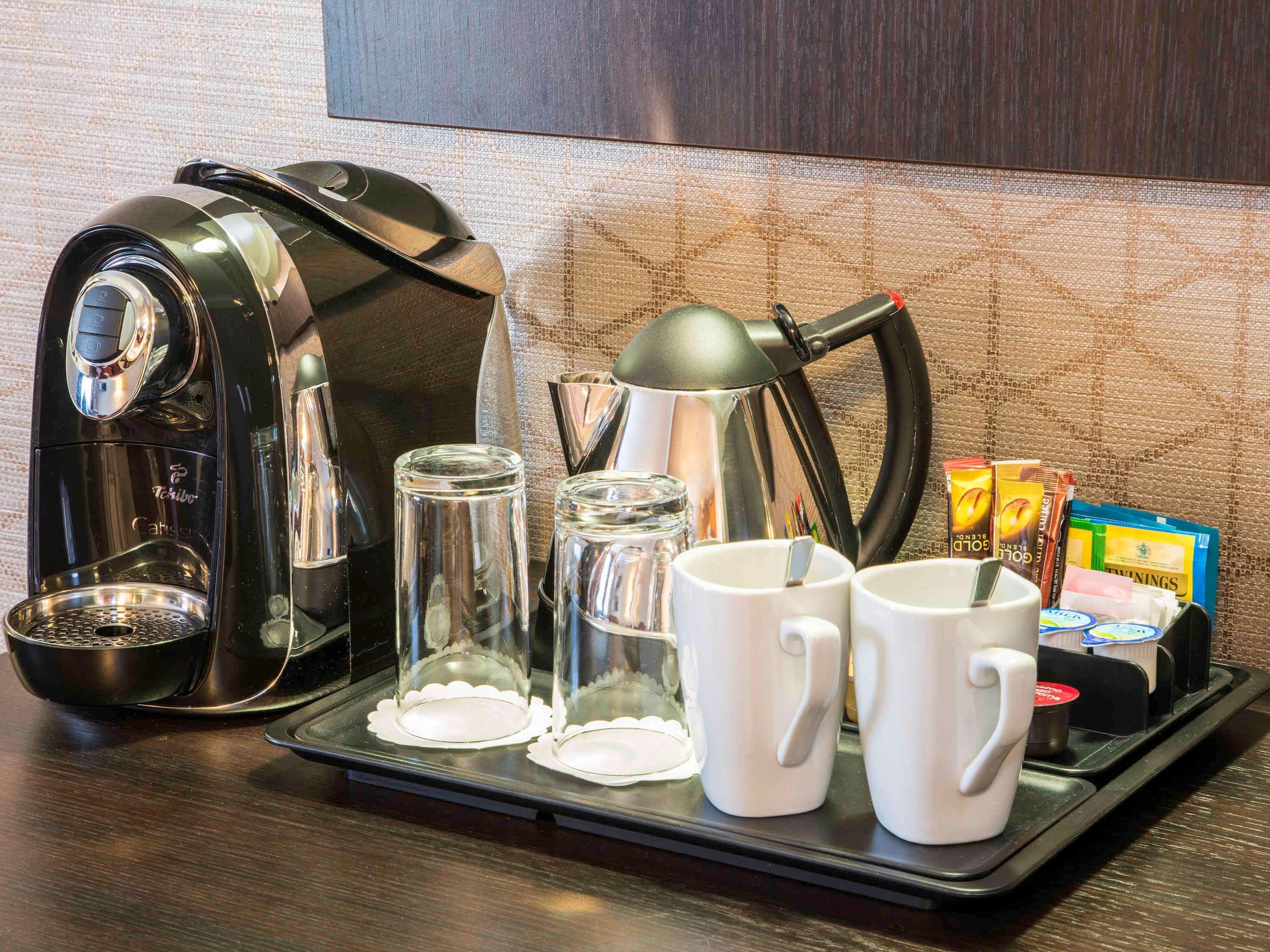 Mercure London Heathrow Airport Hillingdon Esterno foto