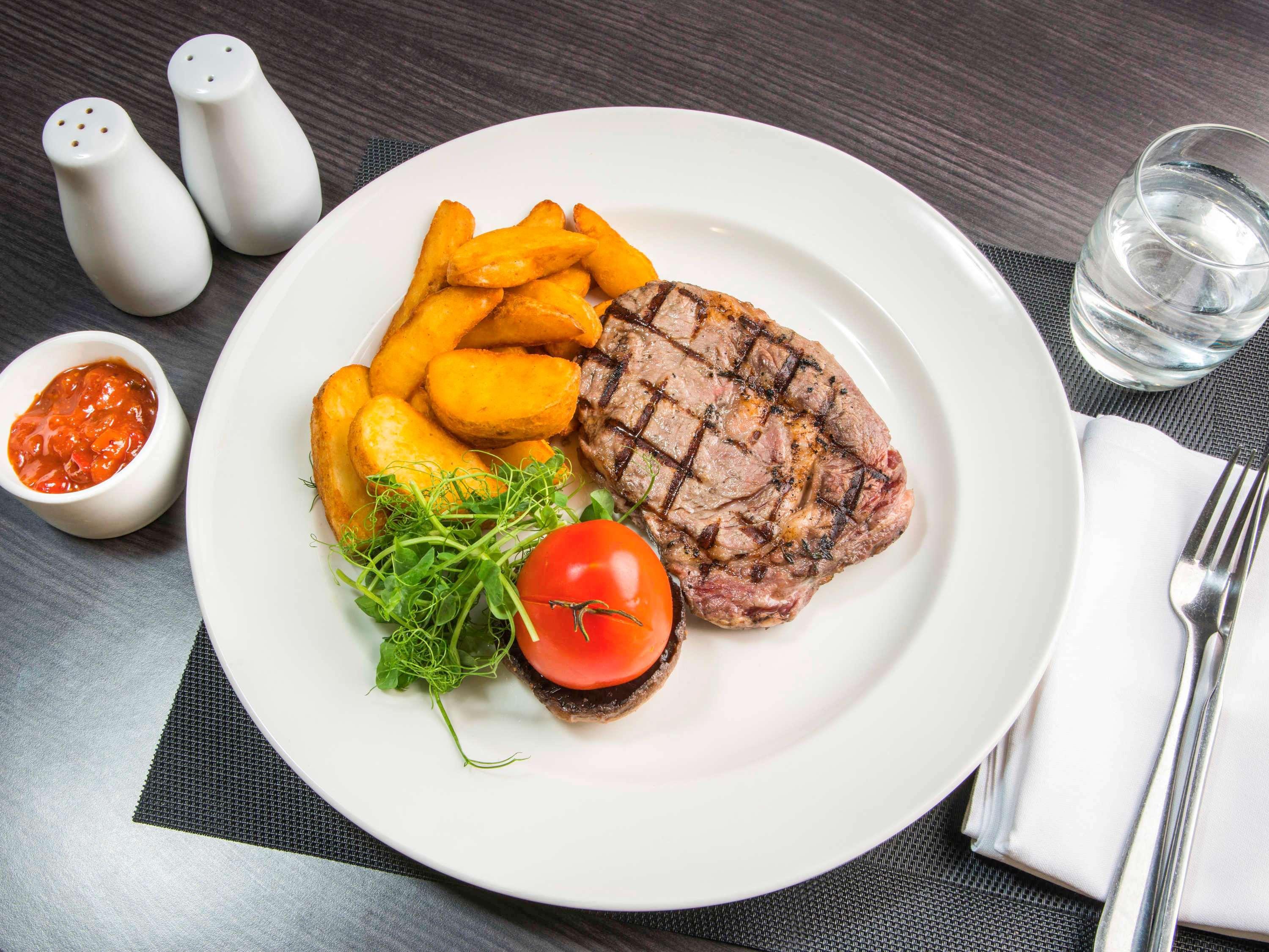 Mercure London Heathrow Airport Hillingdon Esterno foto