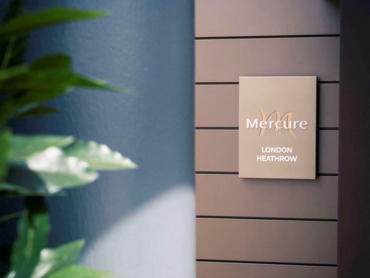 Mercure London Heathrow Airport Hillingdon Esterno foto